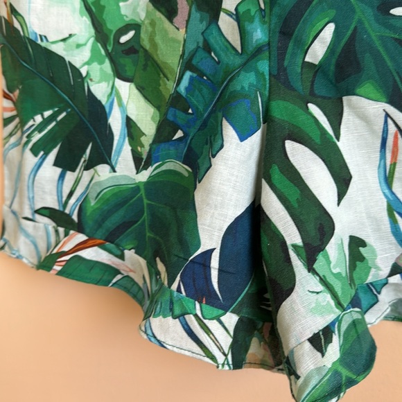 EUC Nev & Lizzie (Shade Critters) Palm Print Ruffle Shorts Size 16 - Picture 2 of 7